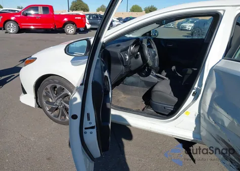 2018 Toyota Corolla Im из США, поврежденный, VIN JTNKARJE6JJ558494